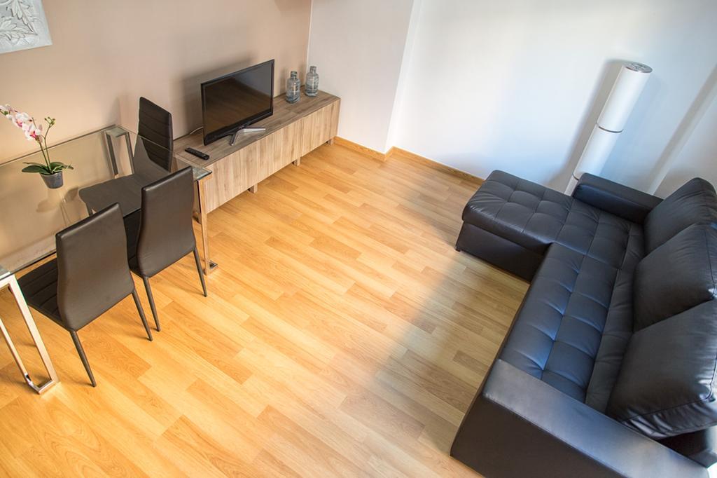 Apartamento Eursu Centro Con Piscina Malaga Ngoại thất bức ảnh